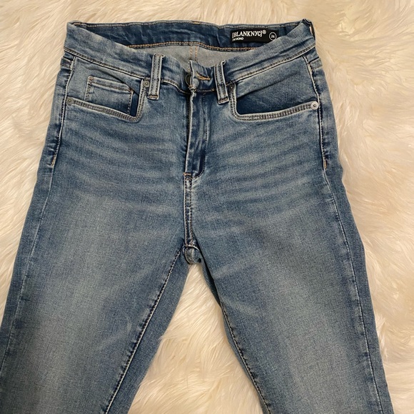 Blank NYC the Bond East Hampton - Picture 2 of 6